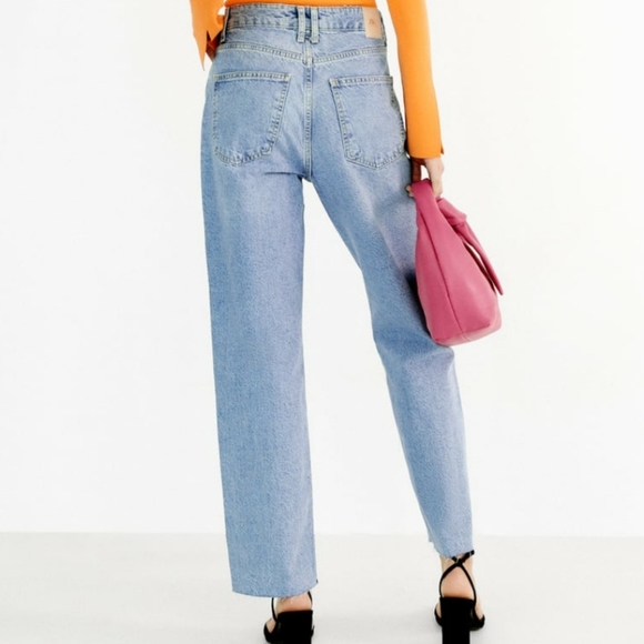 (NWOT) Zara High Rise Straight Jeans - Picture 3 of 8